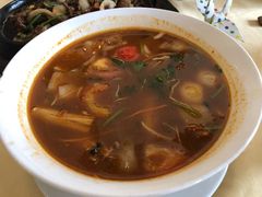 冬荫功虾汤-真浪花园海鲜餐馆