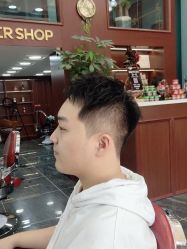 -绅仕門男士理发馆