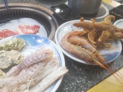 -锤头鲨毛肚海鲜烤肉自助餐厅(国购广场店)