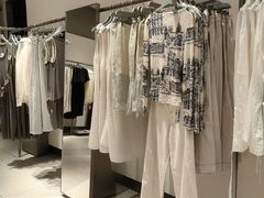 -URBAN REVIVO(西安Momopark店)