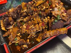 -老鼎万春卤菜(五代传承创始老店)