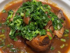 金钩肘子-秦巴故里(60厂店)