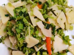 -侬佳蒸菜馆(听潮店)