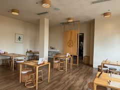 -蟹家大院 · 独揽江景(滨江店)