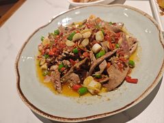 -三猫黑鱼花(南大店)