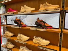 -lululemon(新天地店)