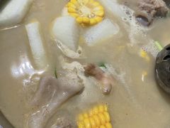 -肥仔文澳门猪骨煲(南京西路店)