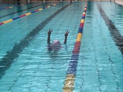 -七彩阳光游泳俱乐部(江北远洲店)