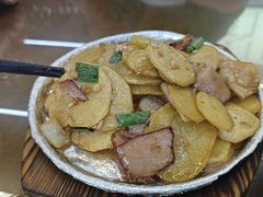 -老脚婆婆土菜馆(广场·现代城店)