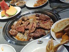 -欢乐牧场烧烤涮自助餐厅(新天地店)