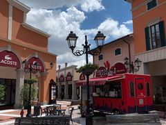 -佛罗伦萨小镇广佛名品奥特莱斯(疏港路店)