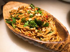 -佬麻雀·新湘菜(珠海金发购物中心店)