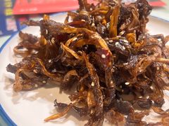 香辣油鸡枞-茶花妹子云南餐厅(传媒大学店)