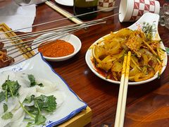-嘉峪关伊俩寺烤肉店