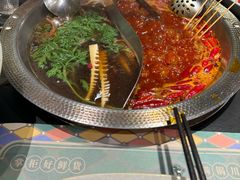 -廖掌柜·重庆鲜货火锅(上海首店)
