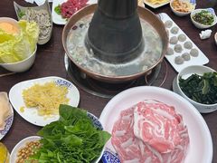 -楼外楼大刀肉传统火锅(西安大路店)