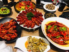 -沪小胖小龙虾(淮海中路旗舰店)