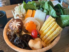 -湊湊火锅·茶憩(南京东路悦荟店)