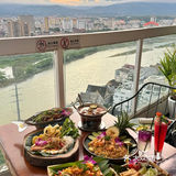 在版纳！这家高空江景餐厅太适合约会了吧🍴