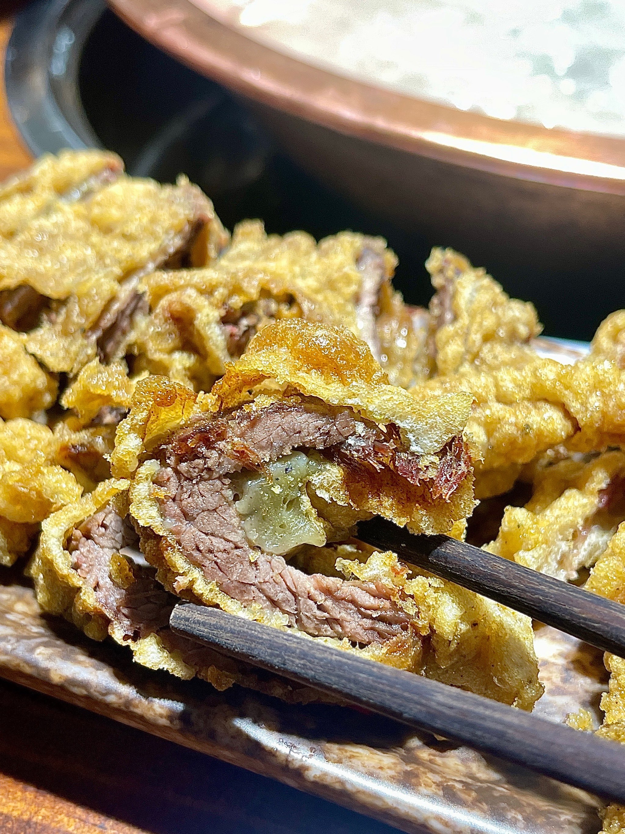 ‼️炸牛酥tài美妙了[色]在潮汕牛肉火锅大口吃