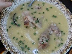 豌豆蹄花汤-醉八仙热酒馆(渝中店)