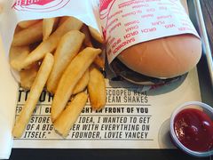 -FATBURGER 特富客汉堡(外交公寓店)