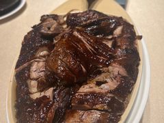 -八府香鸭·啫啫煲(华山路店)