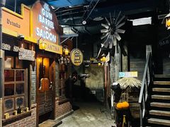 -暴风岛沉浸式体验馆(百联世纪店)