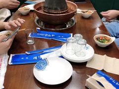 -楼外楼大刀肉传统火锅居(博学路店)