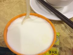 酸奶-维吾尔餐厅(宜山路店)