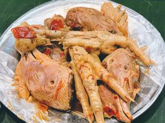 -梁老三麻辣鸡头总店