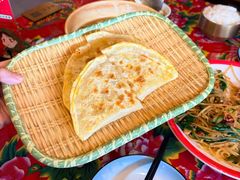 -闯关东东北农家菜(崂山石老人店)