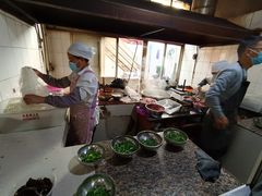 -正宗杨记普洱酸醋米线(总店)