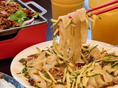 -红东阁东北菜烤肉酒馆(CROSS万象汇店)