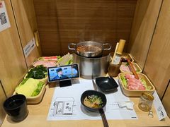 -独食火锅·半米屋台(直营总店)