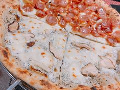 双拼披萨-Primo·丽莫意大利窑烤披萨