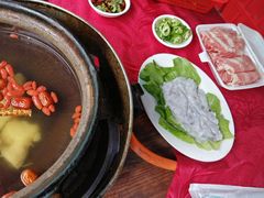 虾滑-花苑美食横琴生蚝火锅(拱北粤华路店)