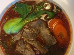 -康师傅私房牛肉面(申虹店)