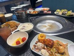 -佰烧海鲜烤肉火锅自助(台东步行街店)