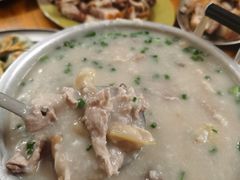 -洲心明记烧肉大粥(总店)