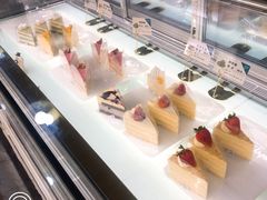 -爱立颂·爱的礼物(老商埠店)