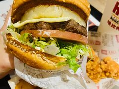 -The Habit Burger Grill 哈比特汉堡(复兴soho店)