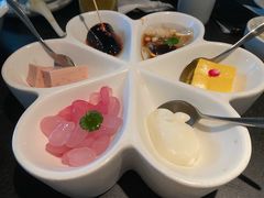 甜品总汇-赠李白·如诗的川味(余杭万达广场店)