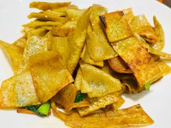 腊肉炒豆丝-黄泥岗·地道湖北菜(奥特莱斯店)