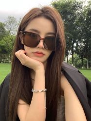 -MOVAN  HAIR莫凡匠人发型屋