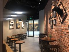 -THE ALLEY 鹿角巷(华润万象城店)