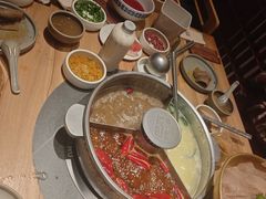 -巴奴毛肚火锅(龙湖锦艺城店)