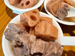 -莲餐厅·湖北菜·潜江小龙虾店(愚园路店)