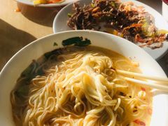 -正宗胖子抻面馆(岭东路店)