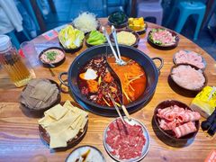 -木货街重庆老火锅(流塘店)